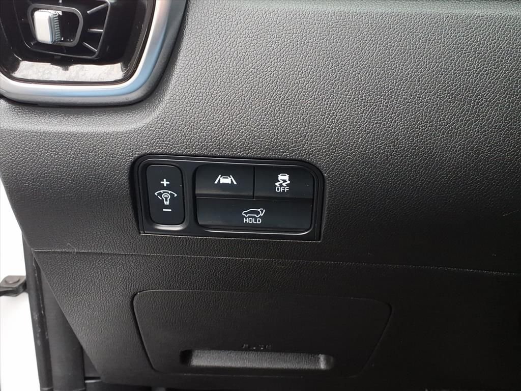 2022 KIA SORENTO - Image 19