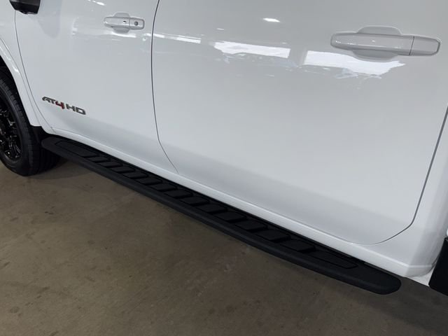 Used 2025 Summit White GMC AT4 image 40