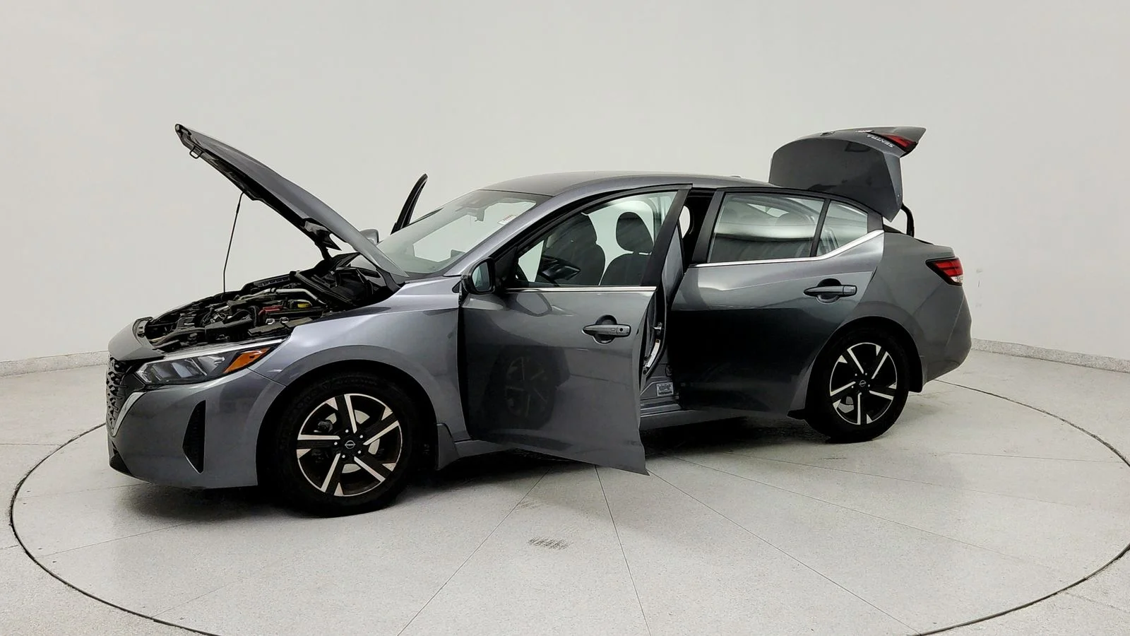 Used 2024 Gray Nissan SV image 12