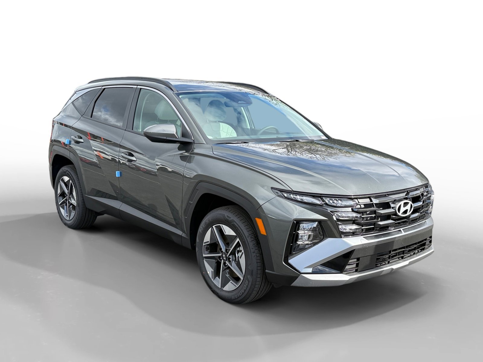 New 2026 Amazon Gray Hyundai SEL AWD image 7