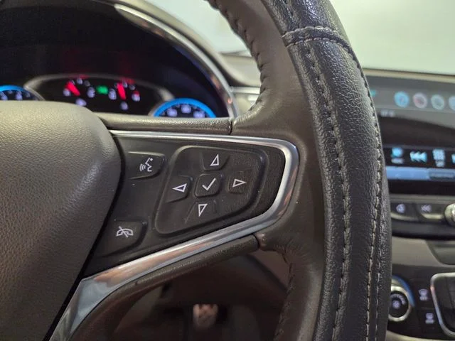 Used 2016 Silver Chevrolet LT image 25