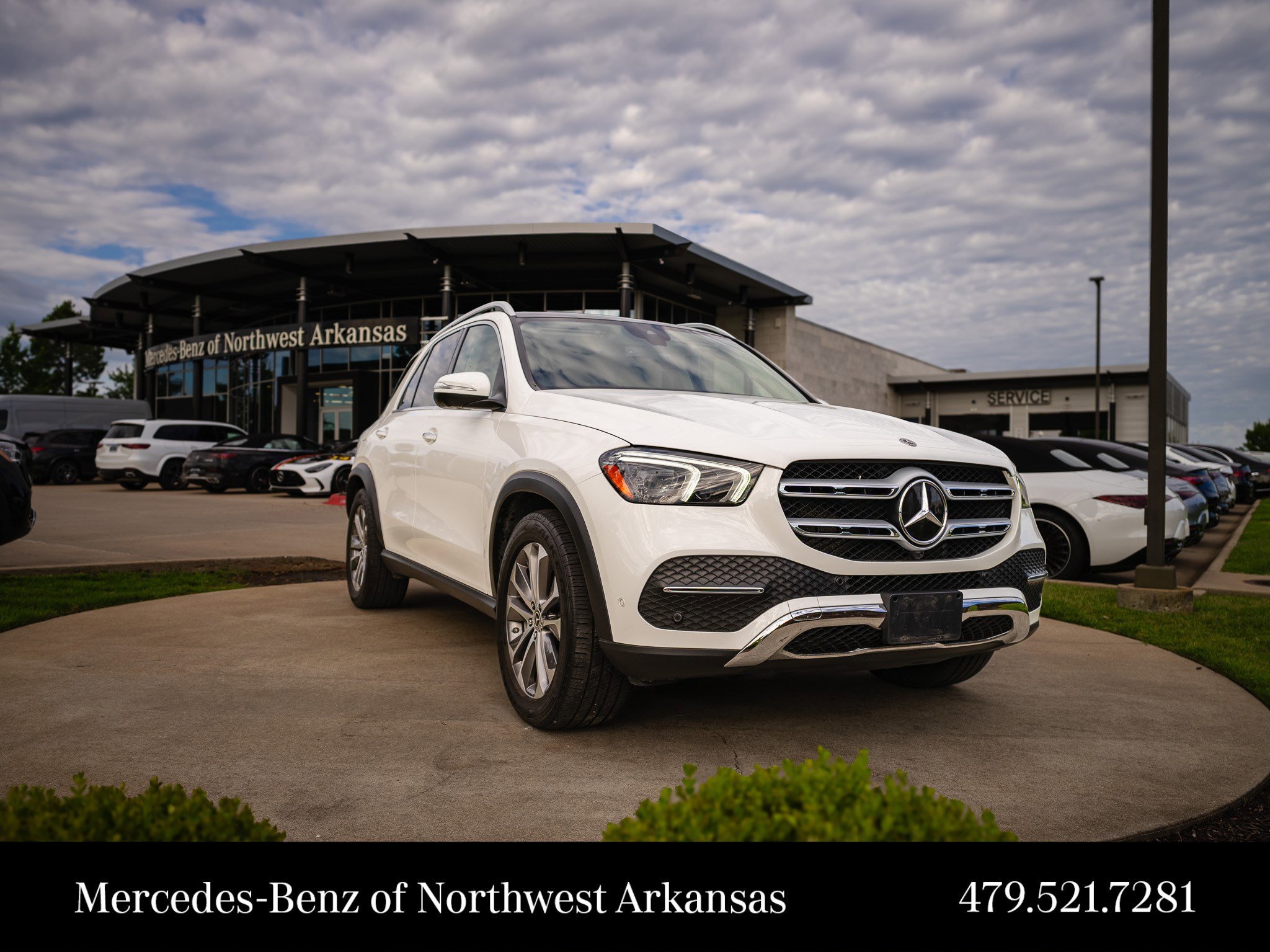 Certified Used 2023 Polar White Mercedes-Benz GLE 450 image 1