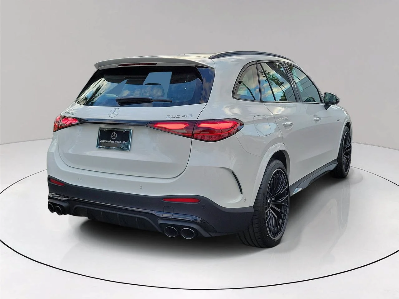 New 2026 Polar White Mercedes-Benz AMG® GLC 43 4MATIC® SUV image 4