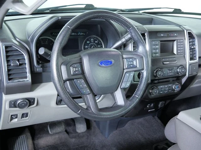 Used 2015 Black Ford XLT image 21
