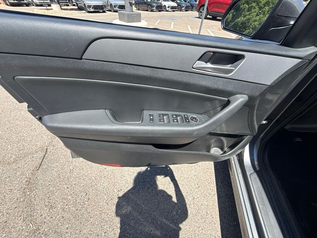 Used 2019 Gray Hyundai SEL image 14