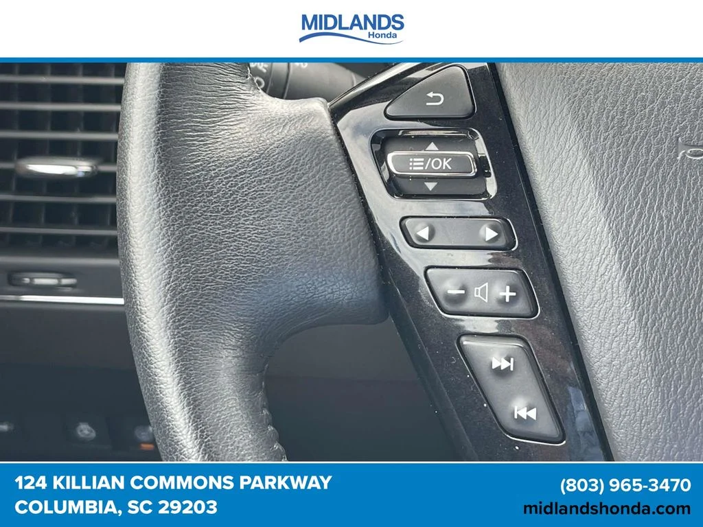 Used 2024 Gun Metallic Nissan SL image 23