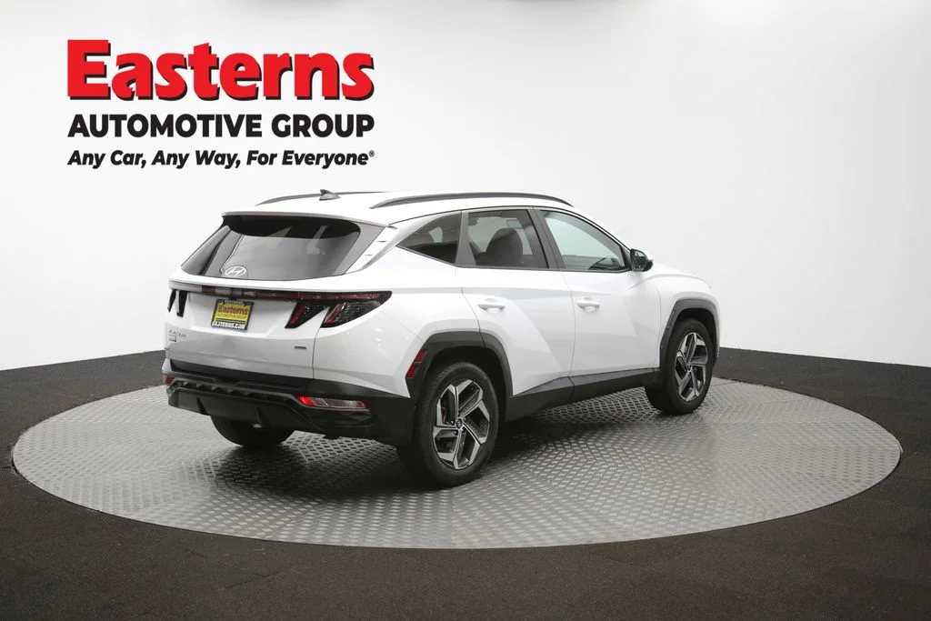 Used 2022 White Hyundai SEL image 39