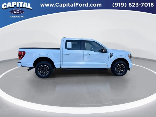 Used 2021 White Ford XLT image 9
