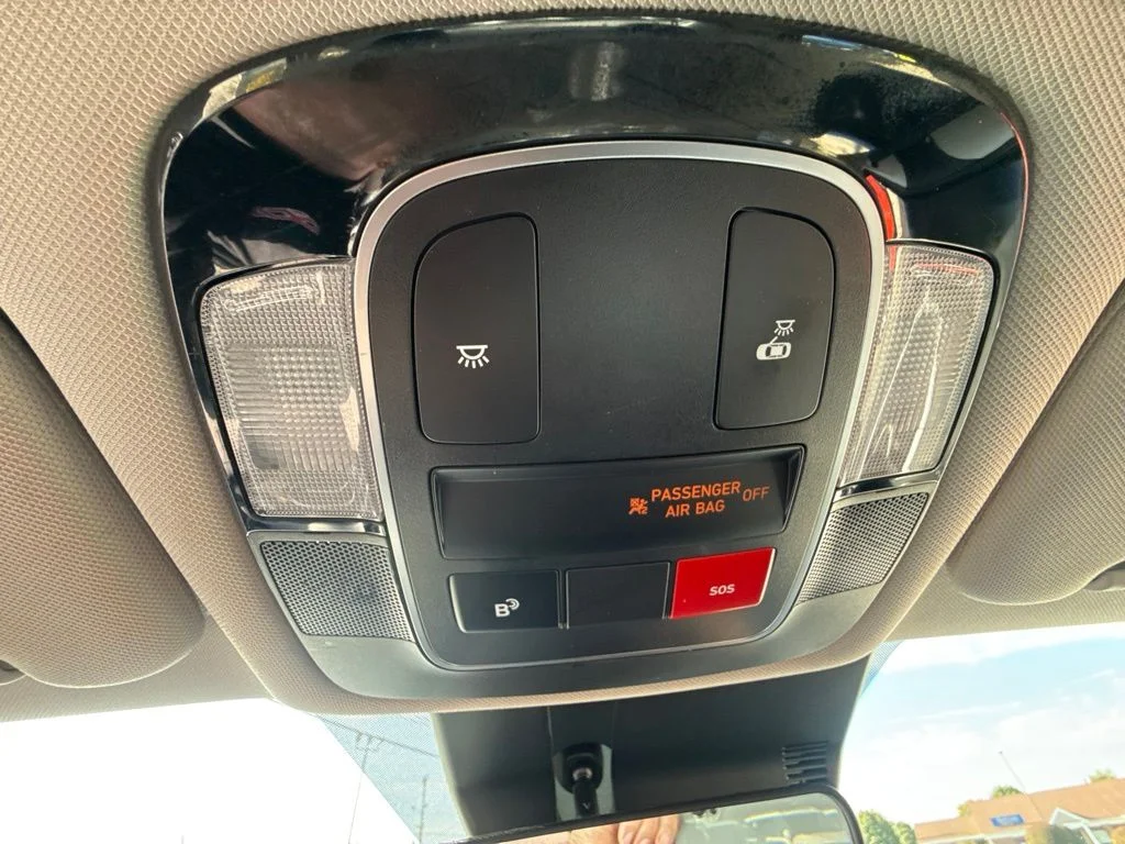 Used 2024 Blue Hyundai SEL image 26