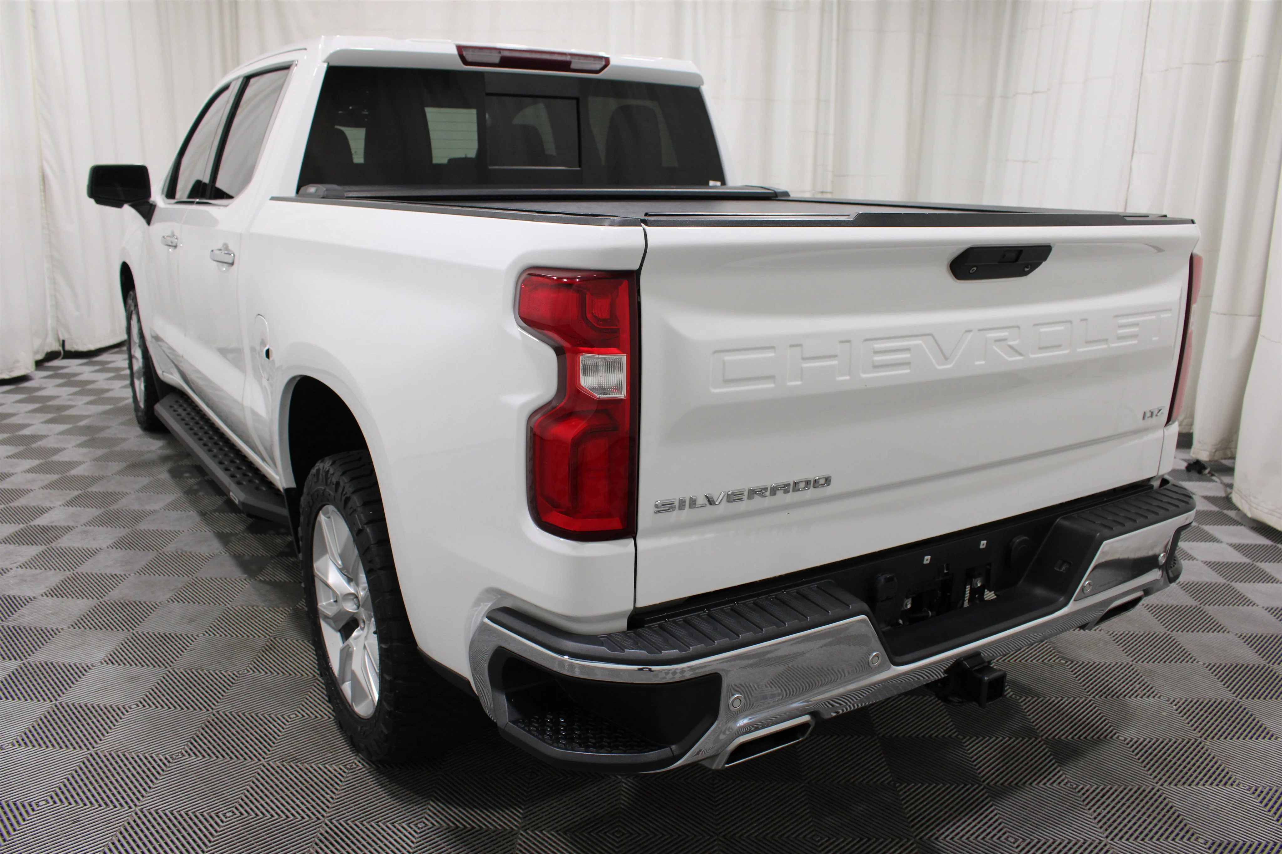 2020 Chevrolet Silverado 1500 LTZ - Photo 31