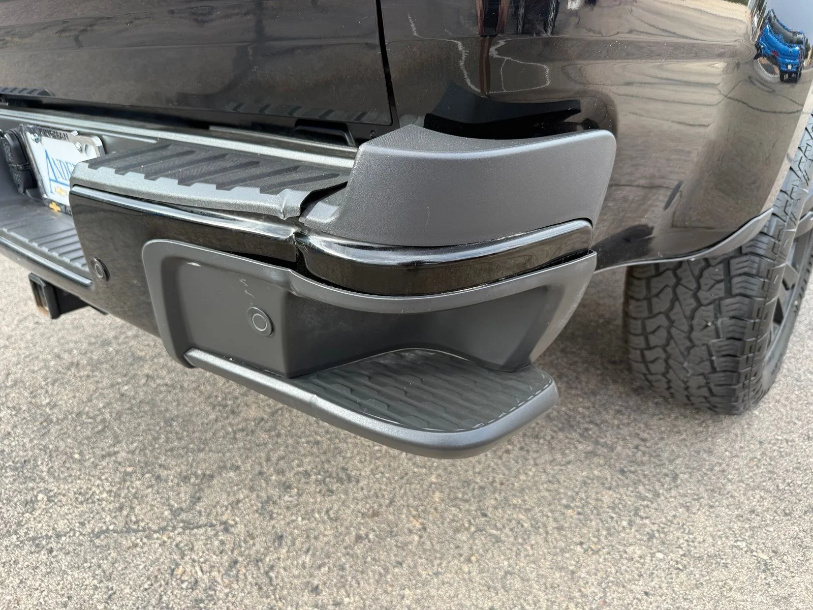 2021 Chevrolet Colorado Z71 - Photo 6
