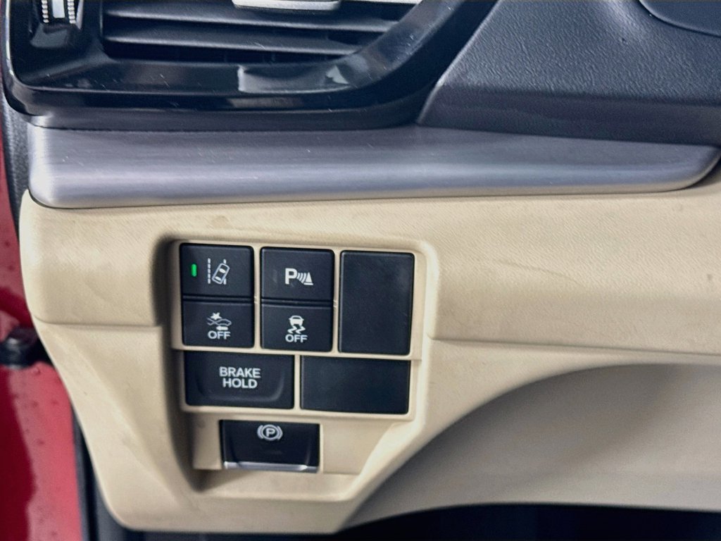 Used 2020 Performance Red Pearl Acura Technology Package image 11