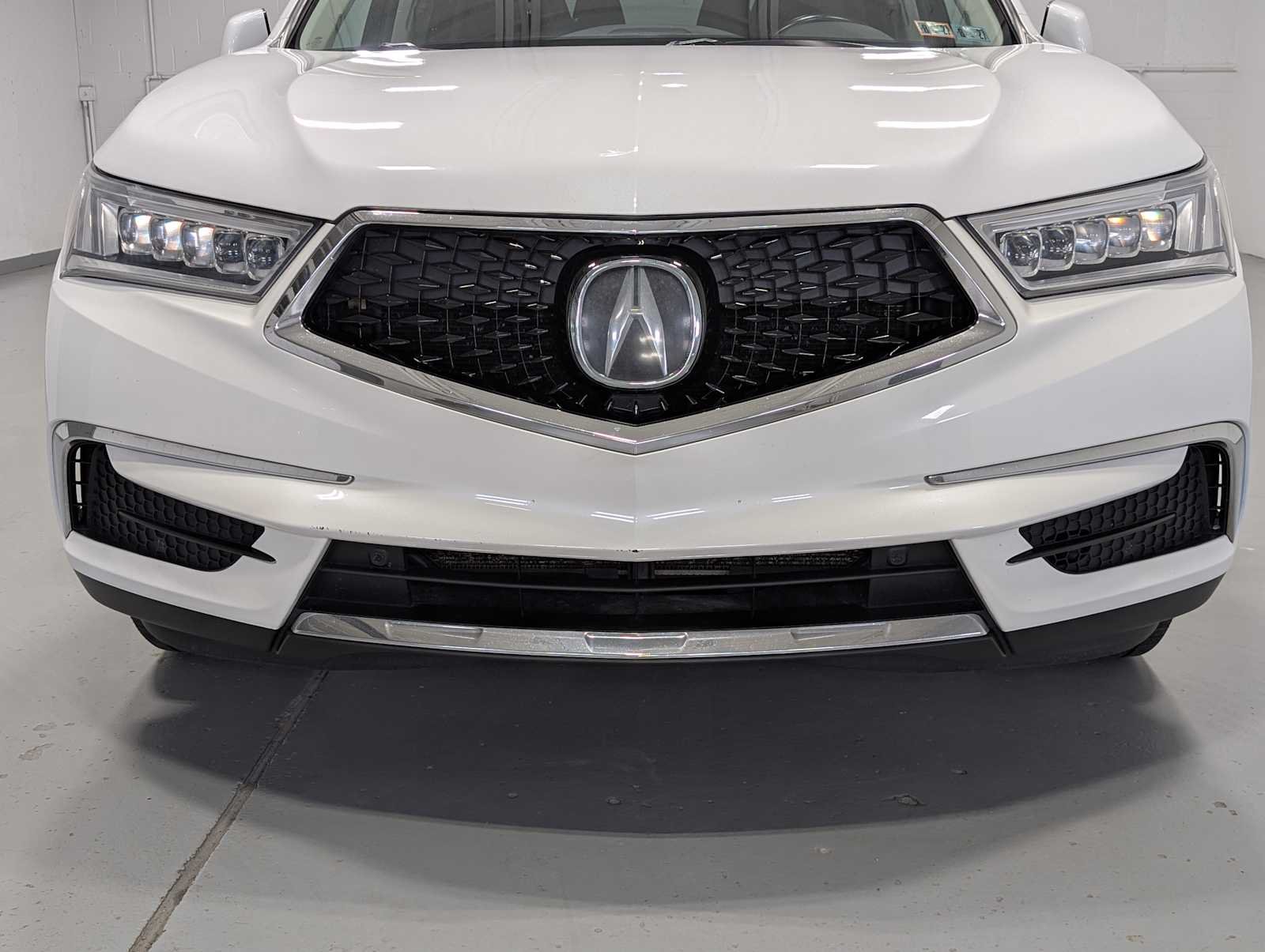 Used 2020 Platinum White Pearl Acura w/Technology Pkg image 2
