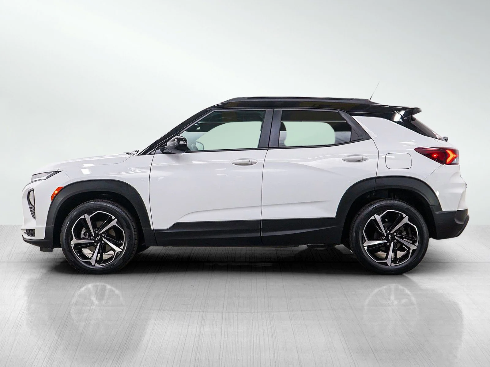 Used 2021 Chevrolet Trailblazer RS with VIN KL79MUSL7MB093410 for sale in White Bear Lake, Minnesota