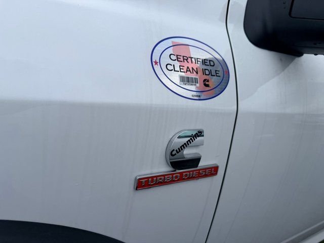 New 2026 Bright White Clear-Coat Exterior Paint RAM Tradesman image 5