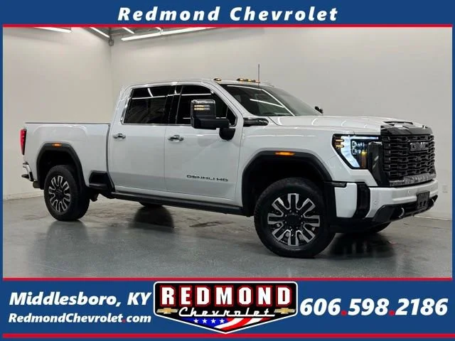 2024 GMC Sierra 4WD Crew Cab Long Box Denali Ultimate's photo