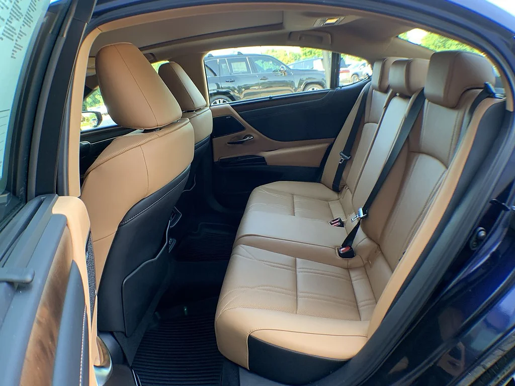 Certified Used 2025 NIGHTFALL MICA Lexus 350 Ultra Luxury image 23