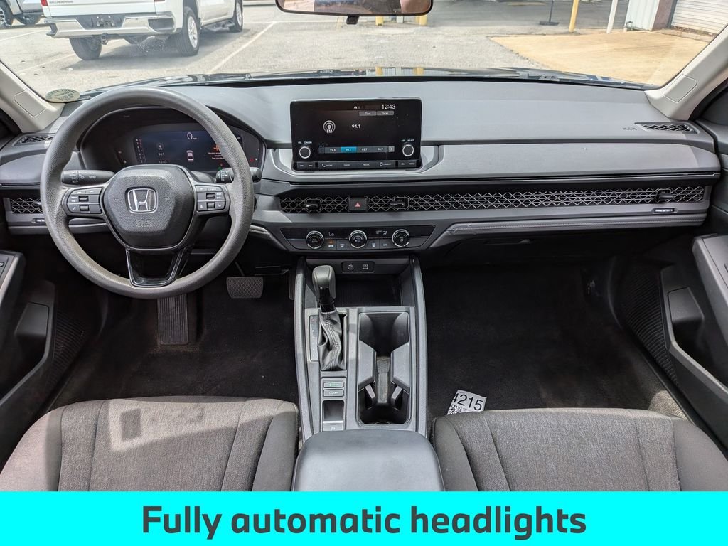 Used 2025 Gray Honda LX image 25