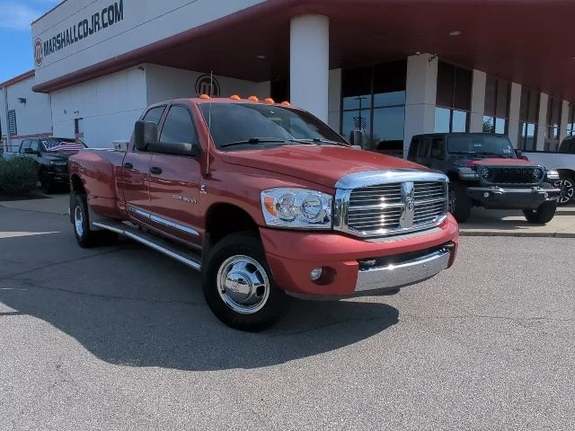 Used 2006 Red Dodge Laramie image 3