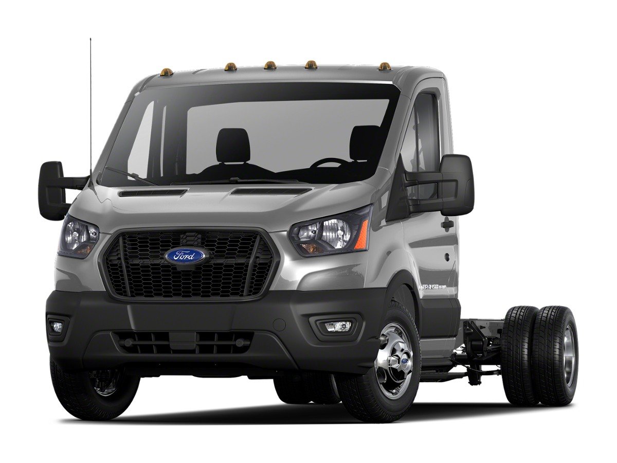 2022 Ford Transit Chassis Cab