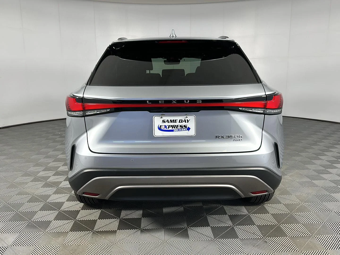 Used 2023 Nebula Gray Pearl Lexus RX 350h Premium image 22