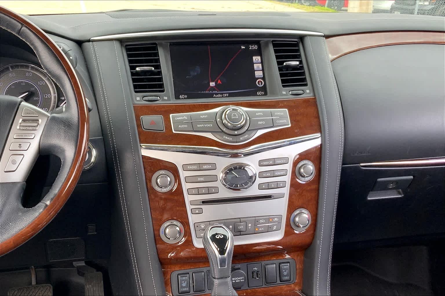 Used 2019 Liquid Platinum INFINITI LUXE image 7