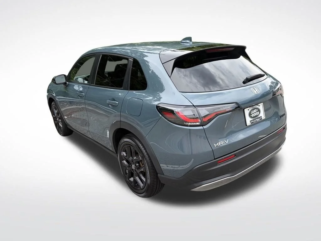 Used 2023 Green Honda Sport image 6