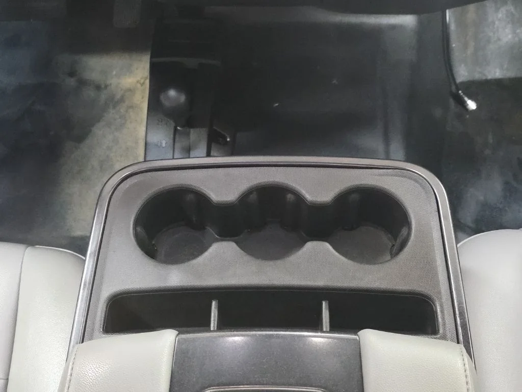 Used 2019 White Chevrolet WT image 18