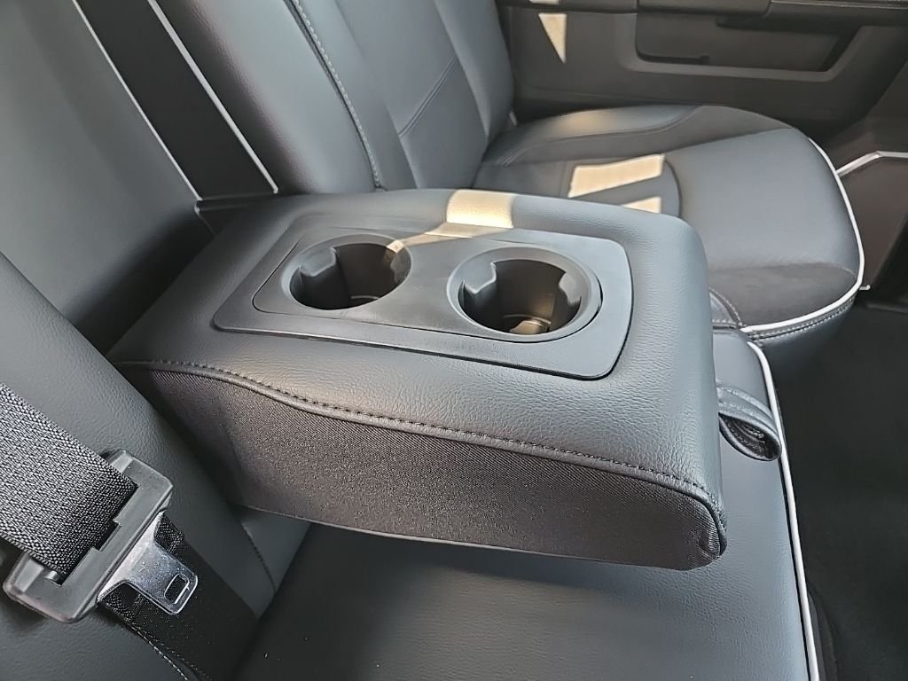 2026 RAM 2500 Laramie - Photo 106