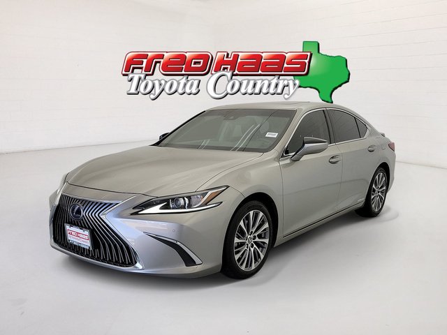 2020 Lexus ES 300h