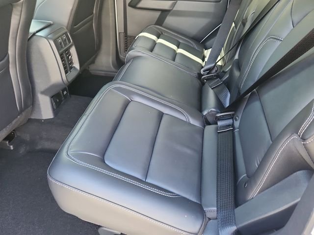 New 2026 Avalanche Gray Ford Outer Banks® image 10