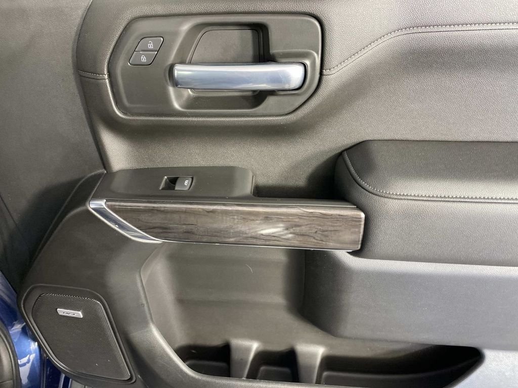 Used 2021 Blue Chevrolet LTZ image 26