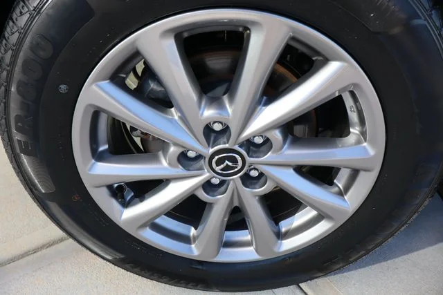 Used 2023 White Metallic Mazda 2.5 S Preferred Package image 48