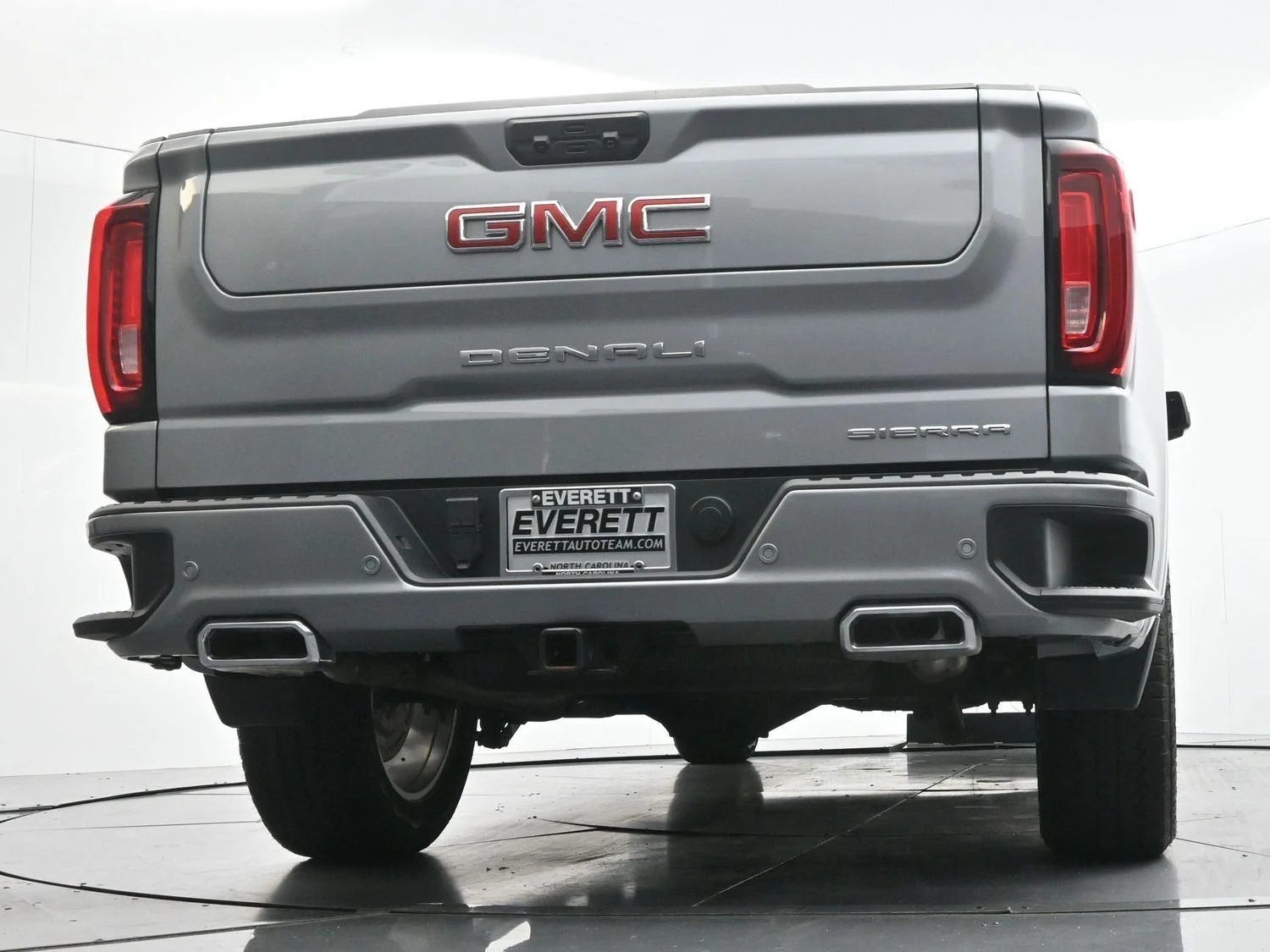Used 2024 Sterling Metallic GMC Denali image 54