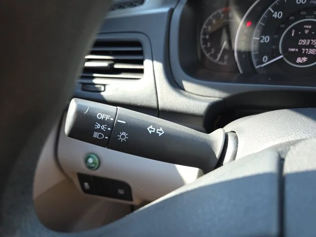 Used 2014  Honda LX image 34