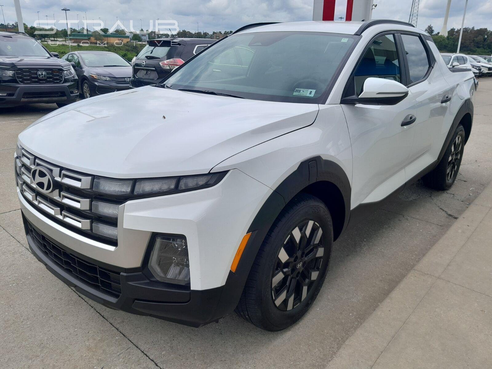 Certified Used 2026 Atlas White Hyundai SEL image 5
