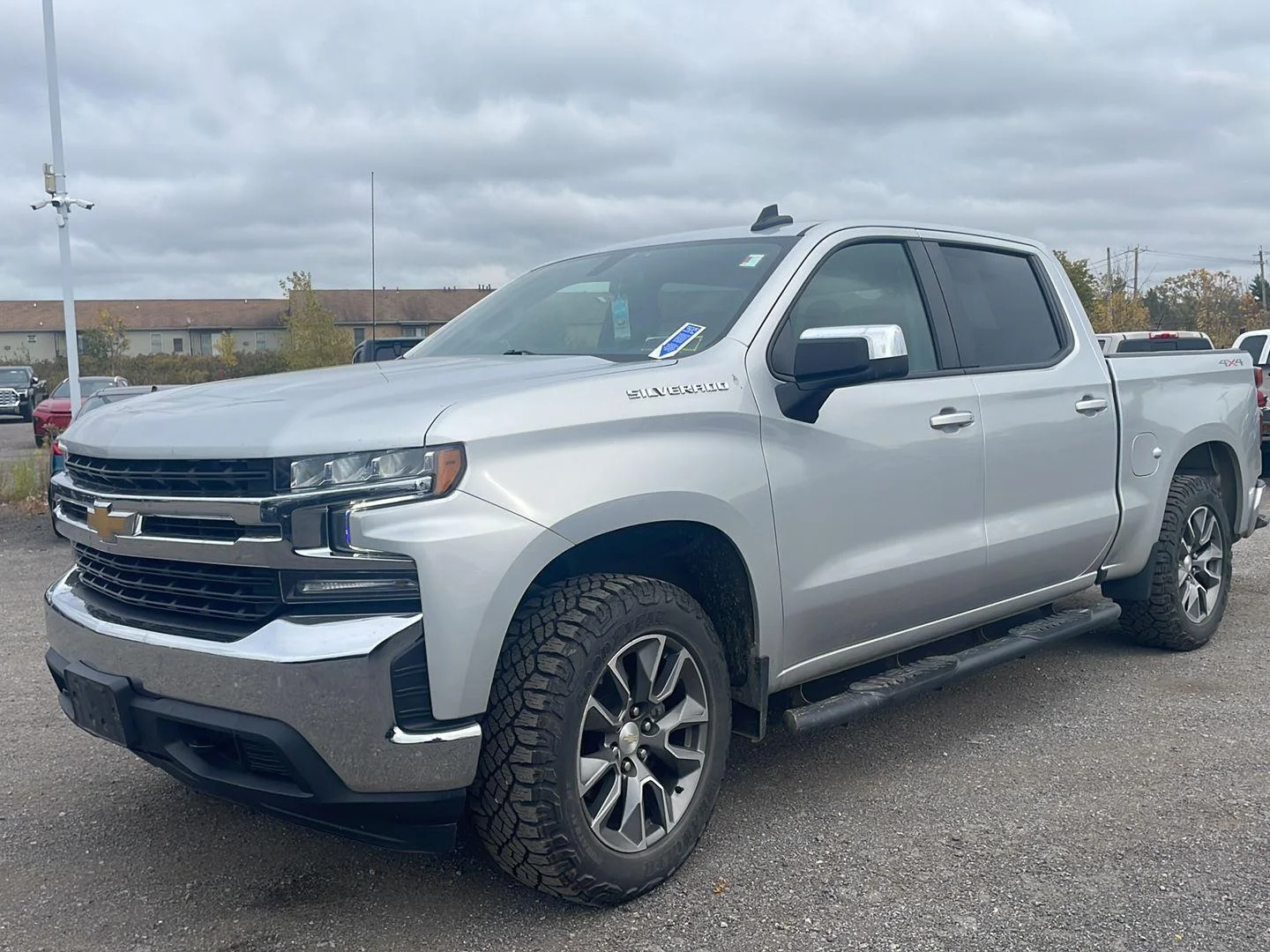 Used 2021 Silver Ice Metallic Chevrolet LT image 6