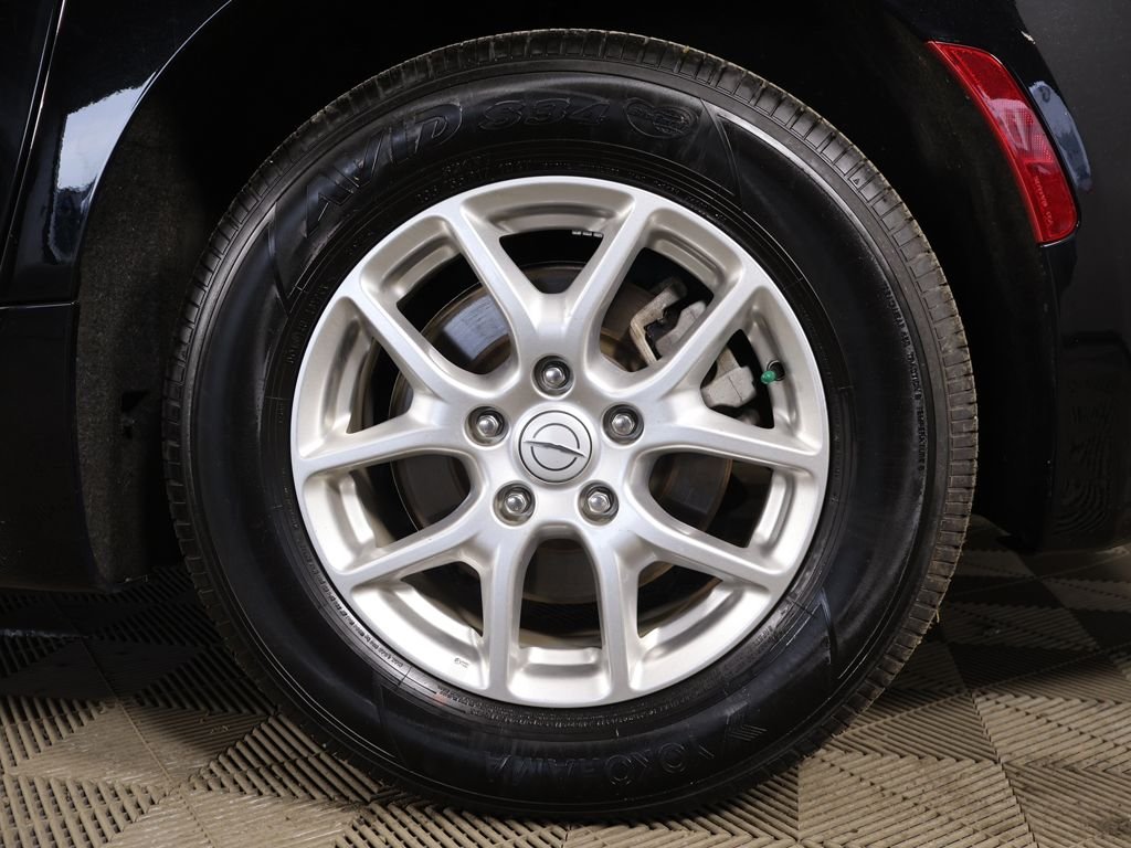 2025 Chrysler Pacifica Select - Photo 18