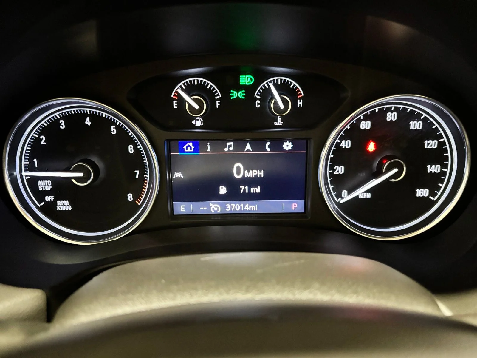 Used 2023 Green Buick Essence image 13