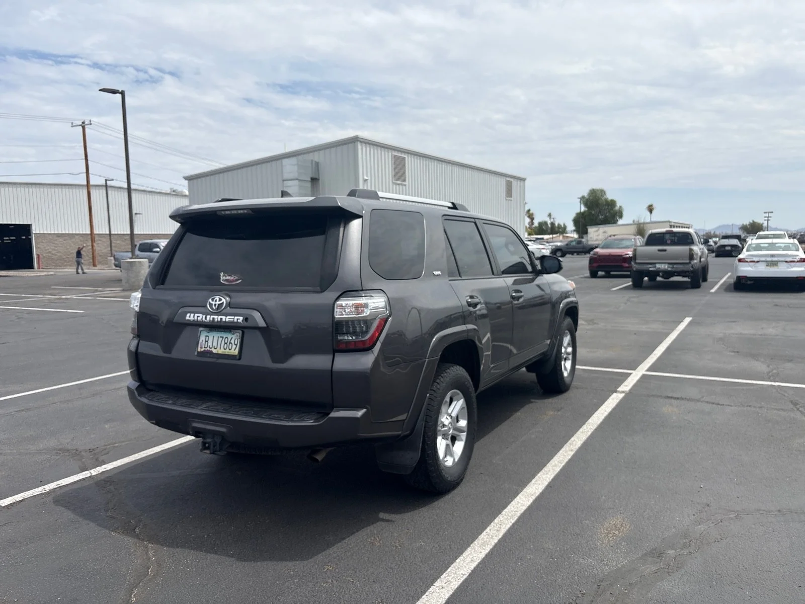 Used 2021 Magnetic Gray Metallic Toyota SR5 image 8