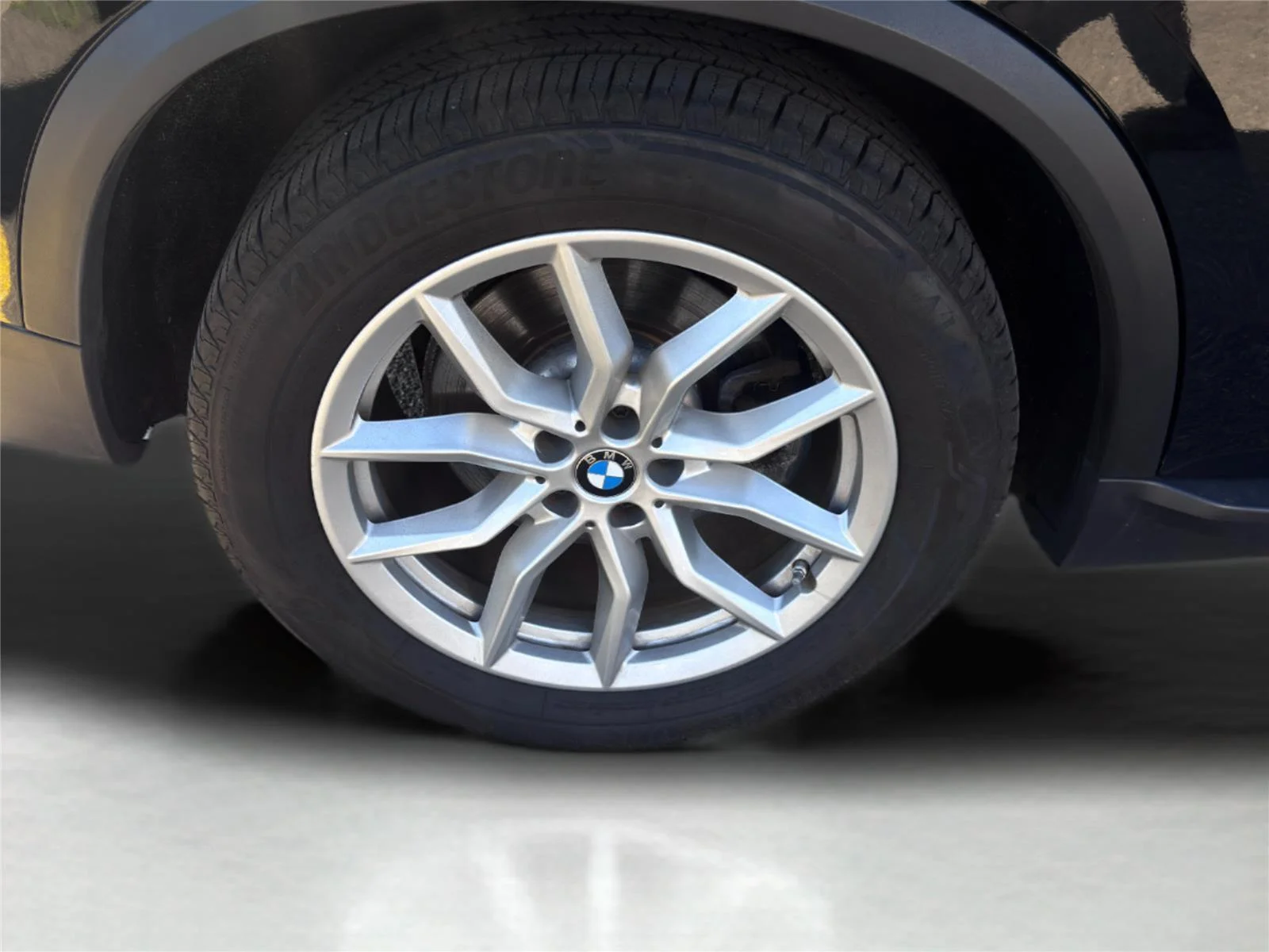 Used 2023 Jet Black BMW xDrive40i image 33