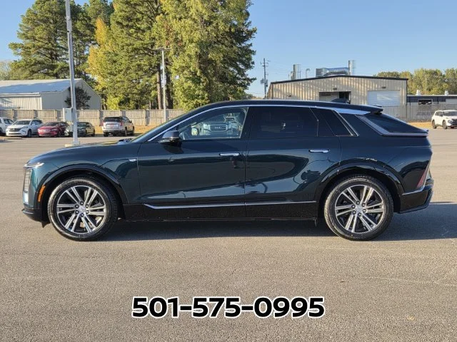 Used 2024 Green Cadillac Luxury image 2