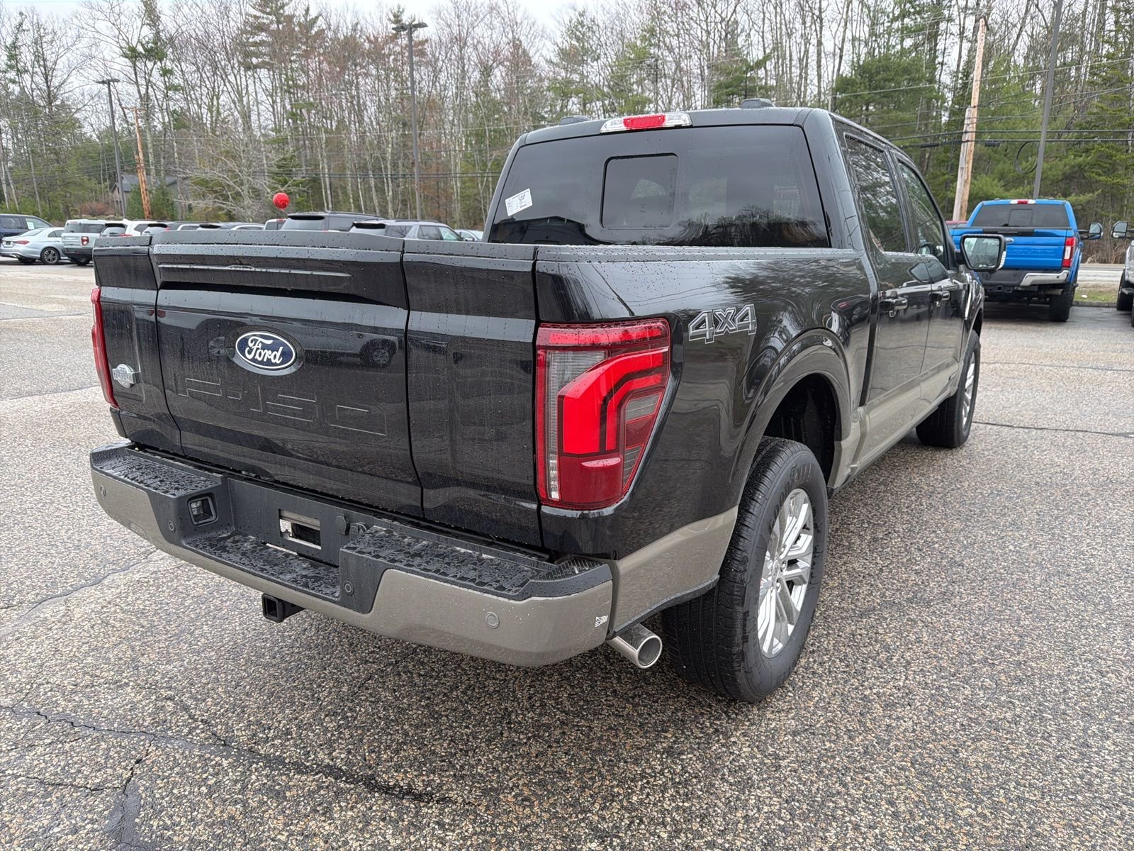 New 2026 Agate Black Metallic Ford King Ranch® image 8