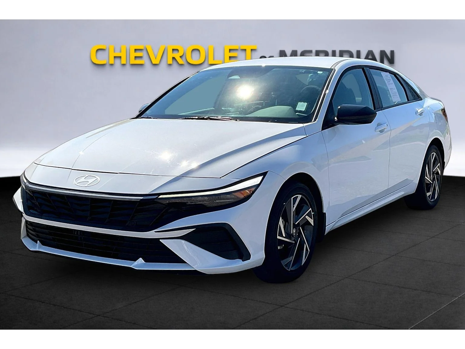 Used 2025  Hyundai SEL Sport image 9