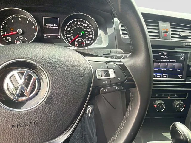 Used 2021 Blue Volkswagen 1.4T TSI image 27