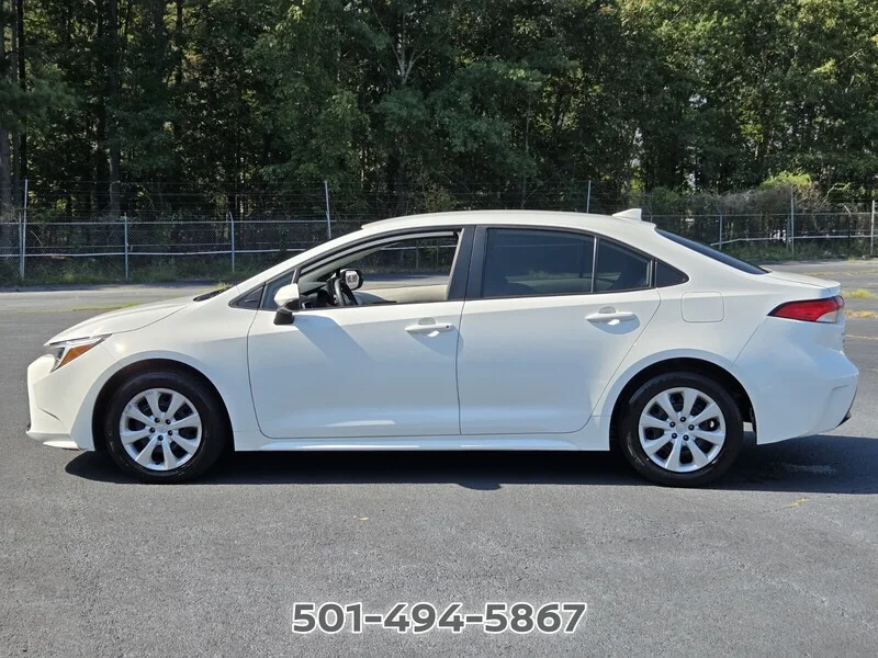 Used 2024 Ice TOYOTA HYBRID LE image 2