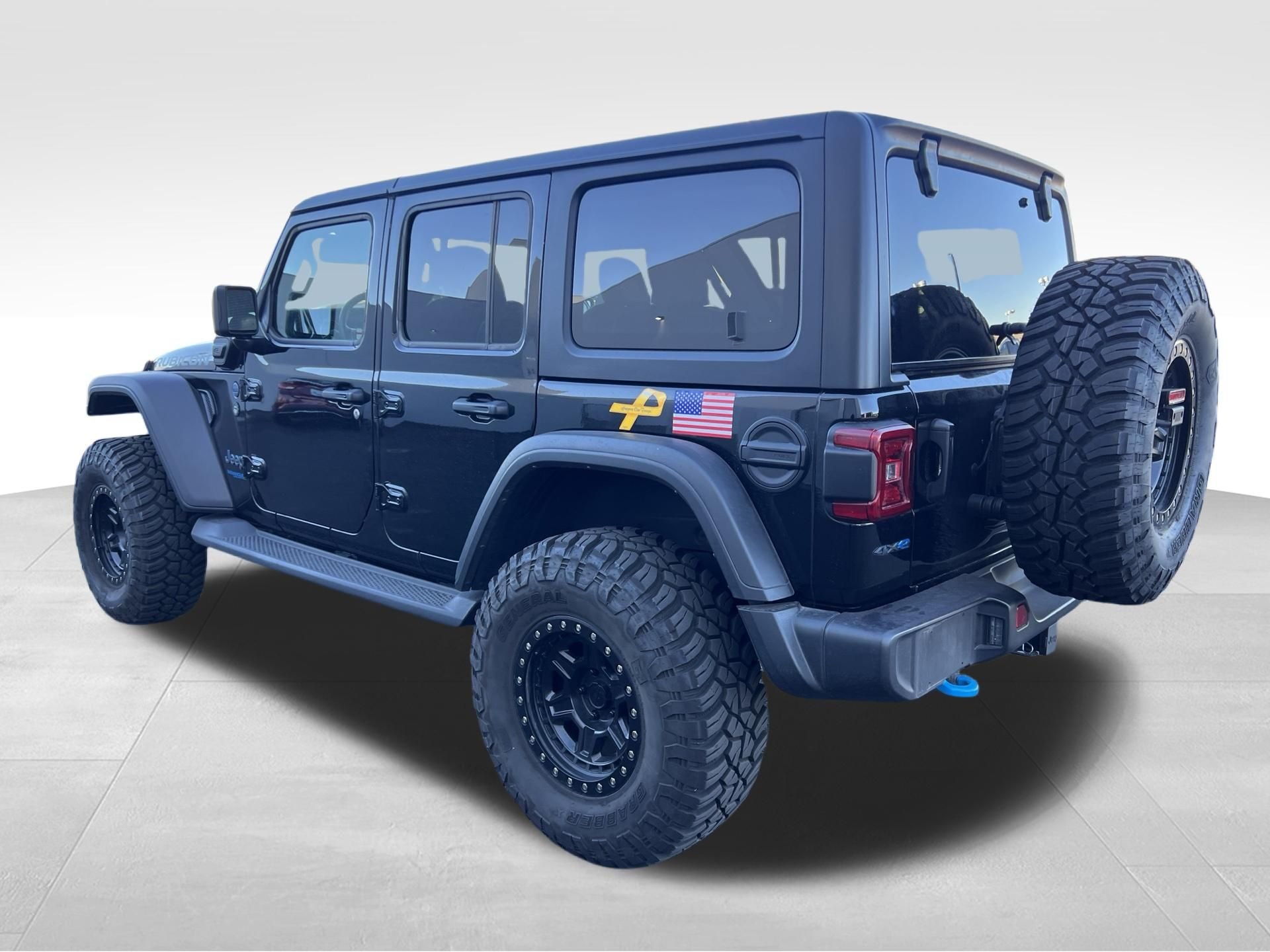 Used 2022 Black Jeep Unlimited Rubicon 4xe image 7
