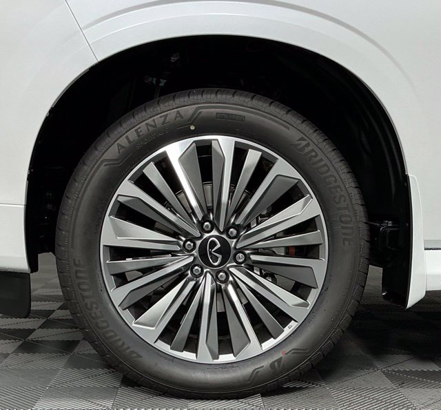 New 2027 White INFINITI LUXE image 10