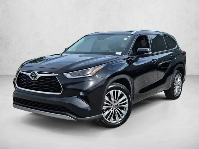 2023 Toyota Highlander Platinum
