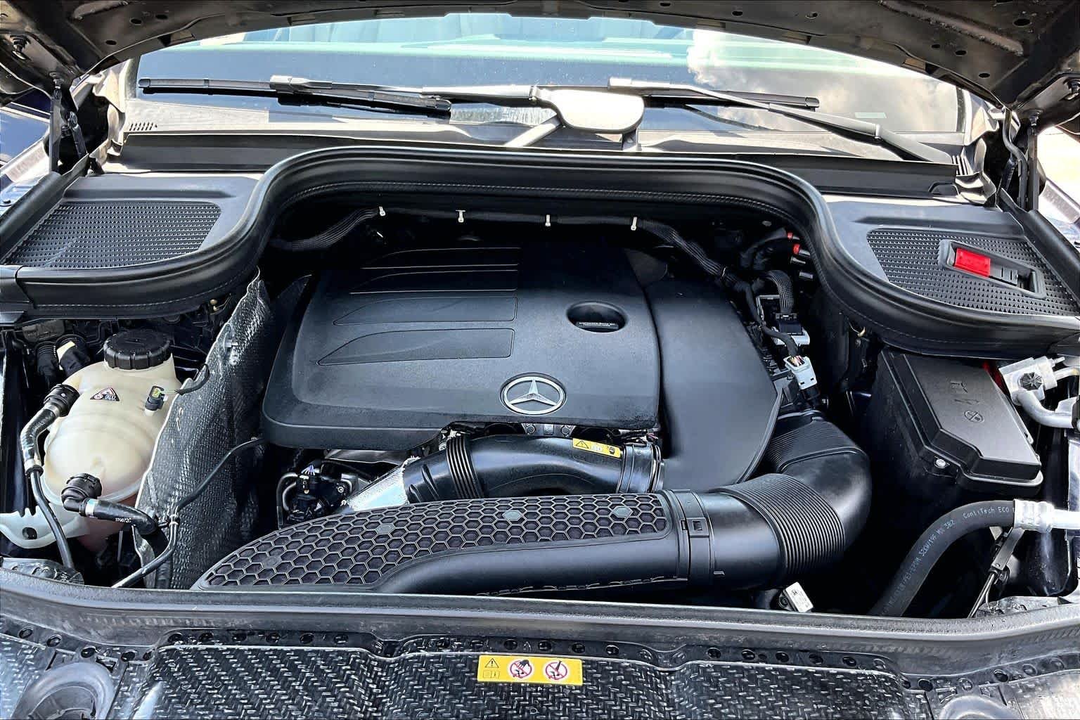 Used 2020 Lunar Blue Metallic Mercedes-Benz GLE 350 image 29